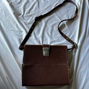 Vintage Polaroid SX-70 leather case bag